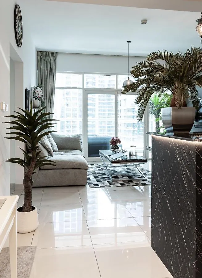 Exclusive Marina With Private Jacuzzi Apartment Dubai