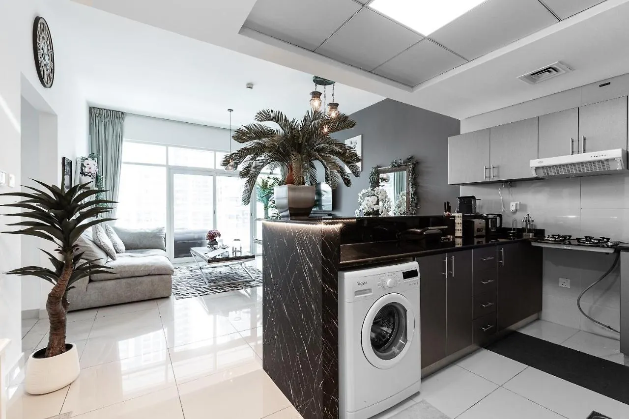 Exclusive Marina With Private Jacuzzi Apartment Dubai