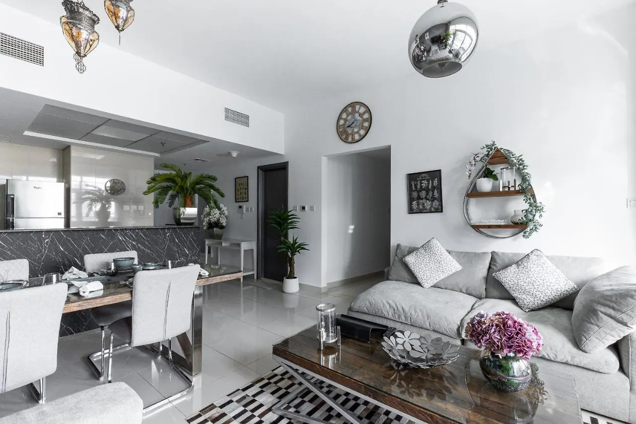 Exclusive Marina With Private Jacuzzi Apartment Dubai