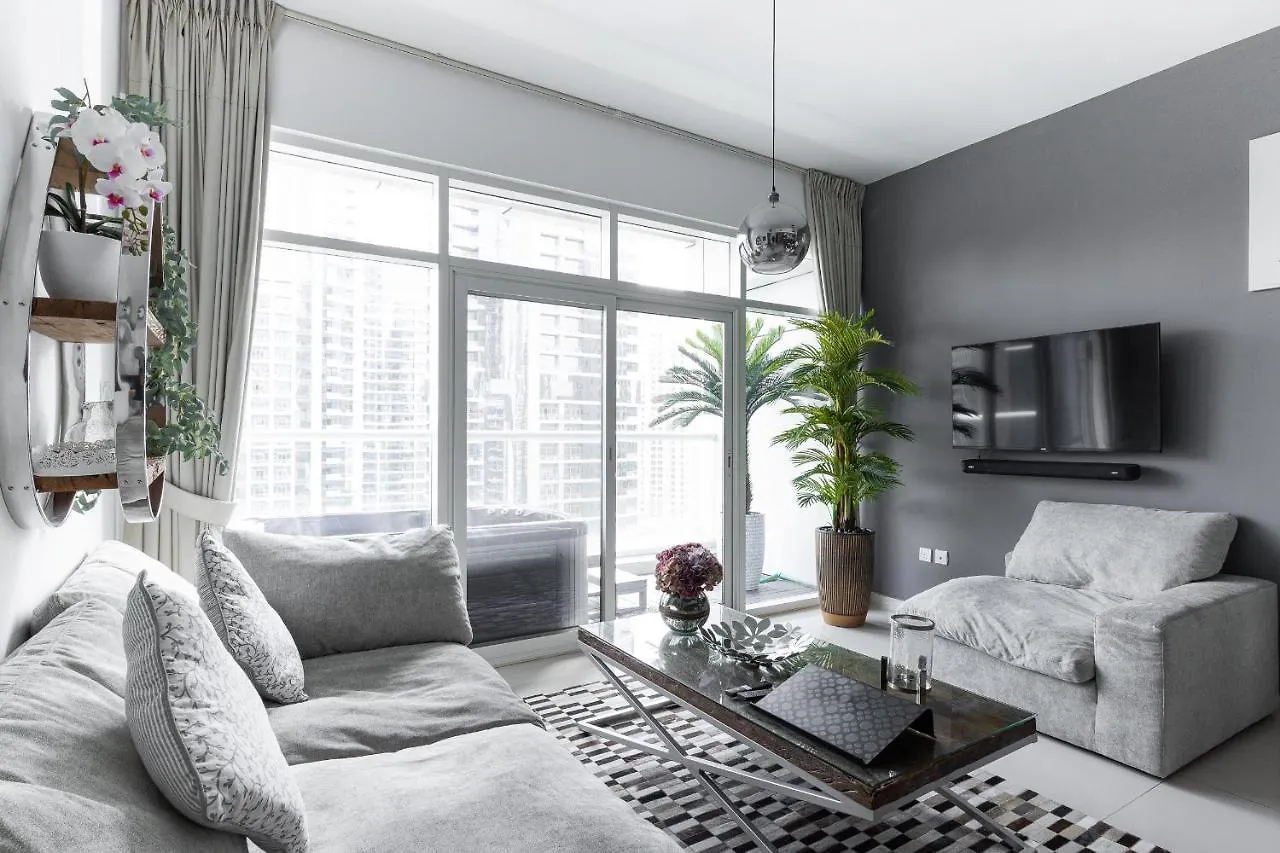 Exclusive Marina With Private Jacuzzi Apartment Dubai